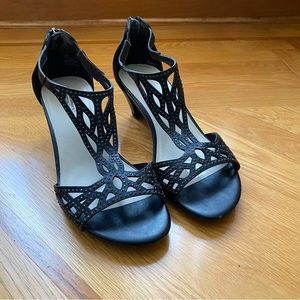 Cloudwalker by Avenue Kitten Heels
